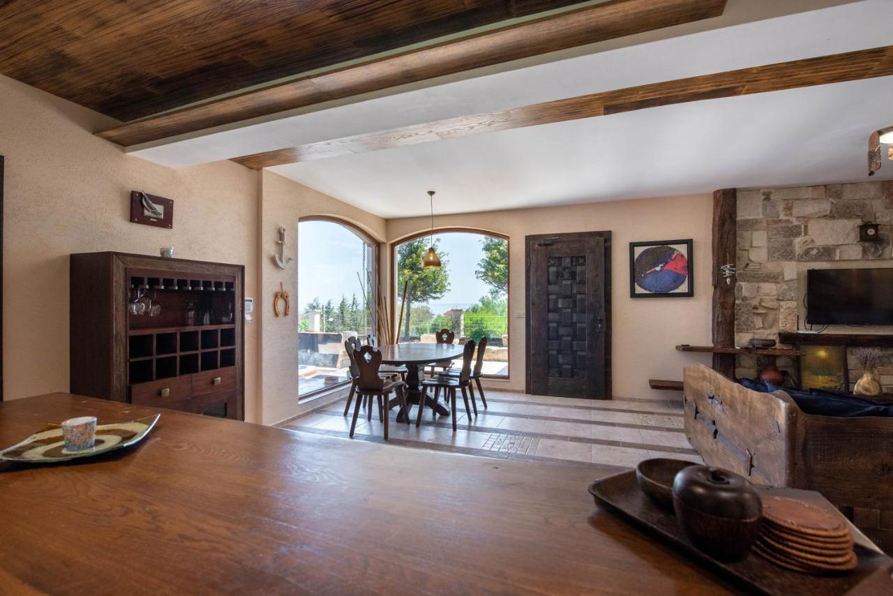 Villa Cook With Sea View - Heated Pool - At Baltsjik Eksteriør bilde