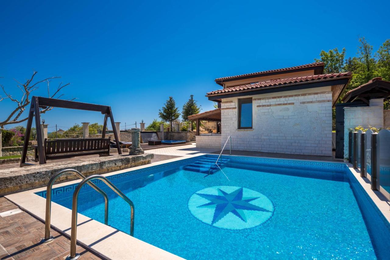 Villa Cook With Sea View - Heated Pool - At Baltsjik Eksteriør bilde